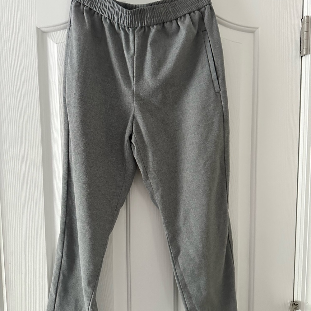 Calvin Klein Gray Ankle Length Pull-On Pants